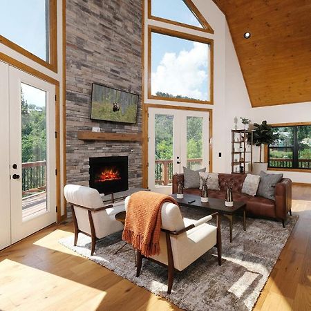 Edgewood Retreat Villa แกตลิงเบิร์ก ภายนอก รูปภาพ