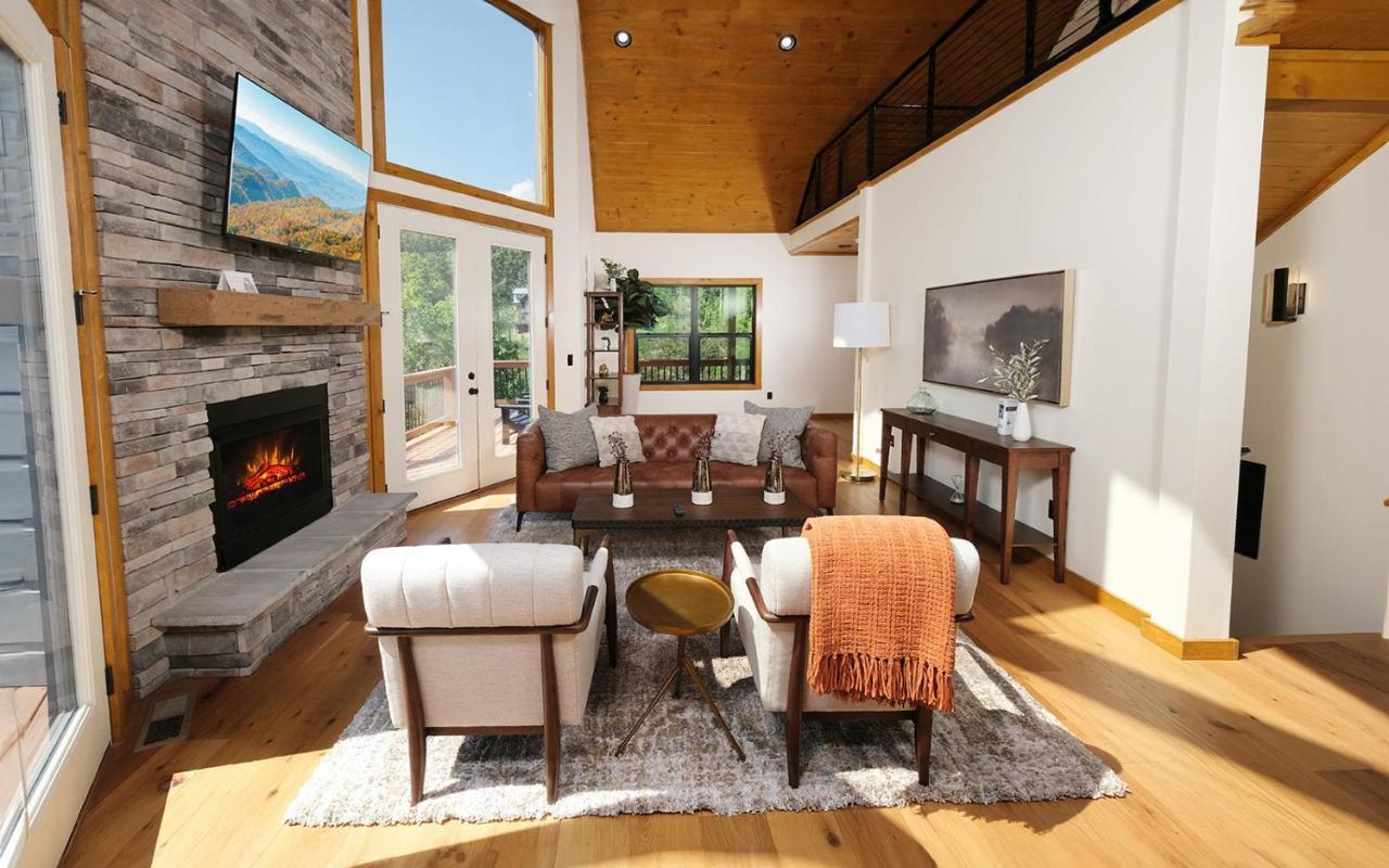Edgewood Retreat Villa แกตลิงเบิร์ก ภายนอก รูปภาพ