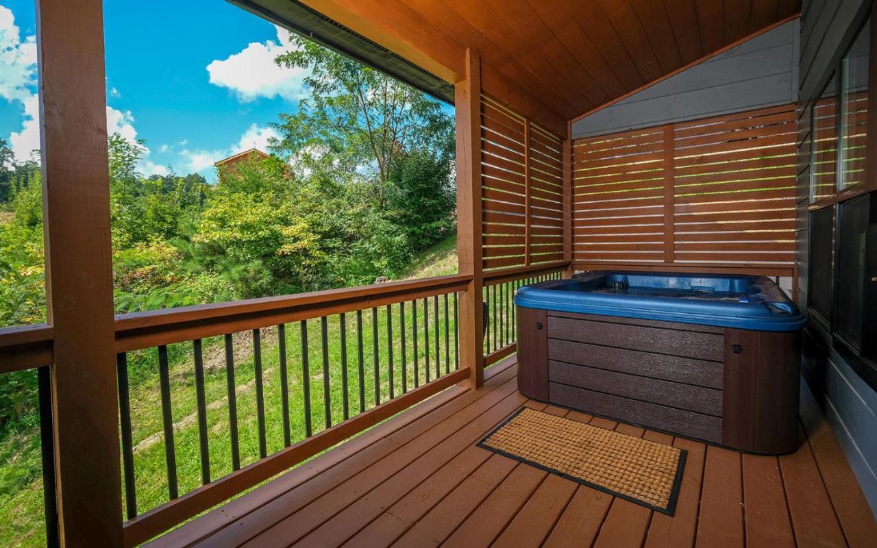 Edgewood Retreat Villa แกตลิงเบิร์ก ภายนอก รูปภาพ